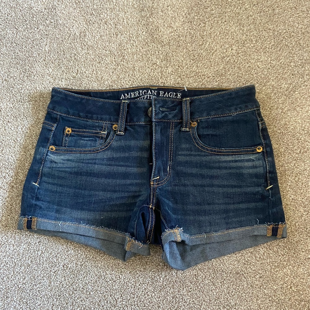 American Eagle High Waisted Shortie